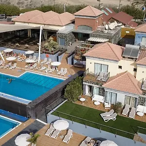 Caybeach Resort