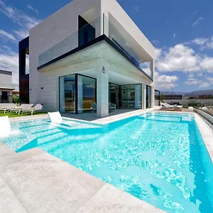 Sant Villa